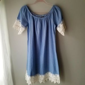 Mlle Gabrielle Chambray And Lace Dress Size Small